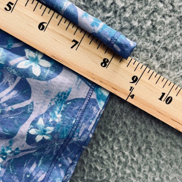 Reel Legends Womens Free Line Top 1X Blue White Floral‎ Short Sleeve Fish Shirt - Picture 6 of 6